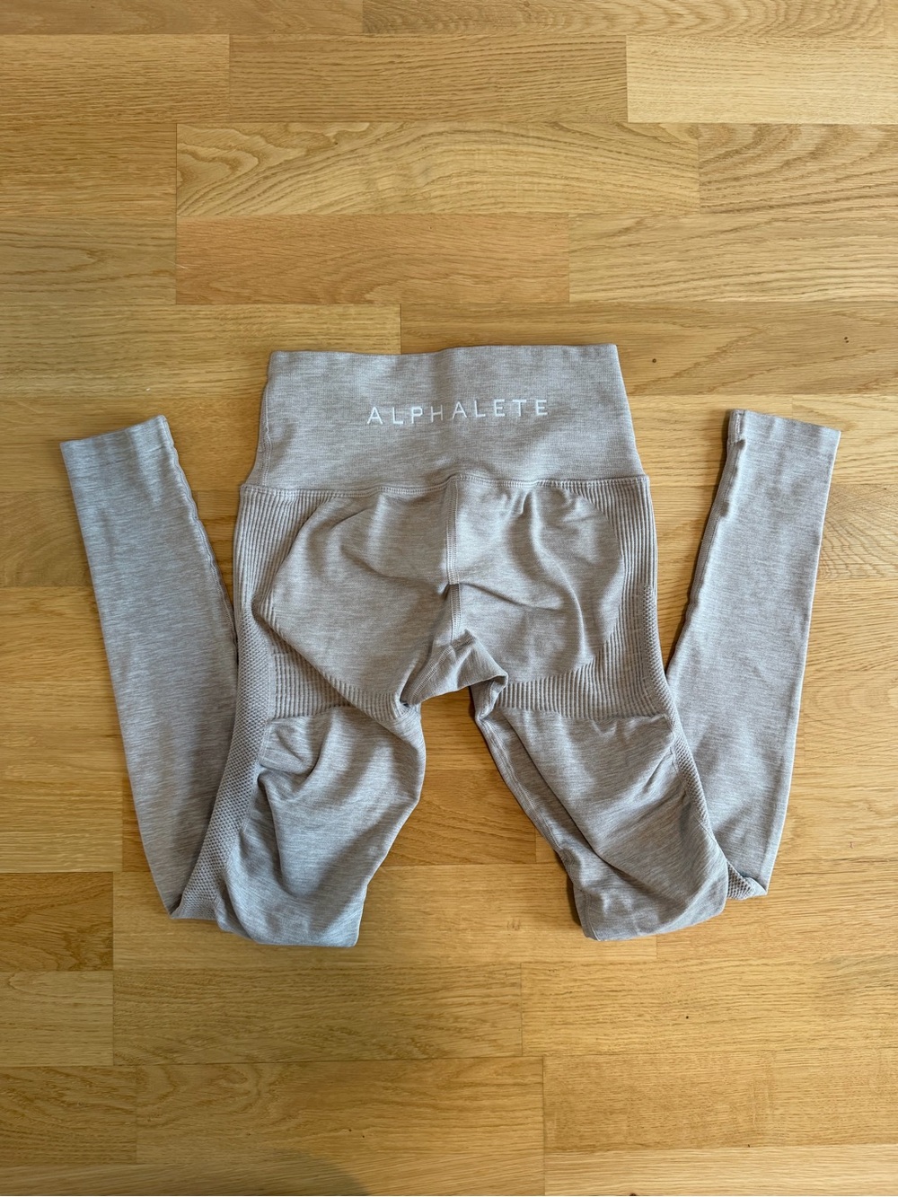 Alphalete Leggings - Light Taupe
